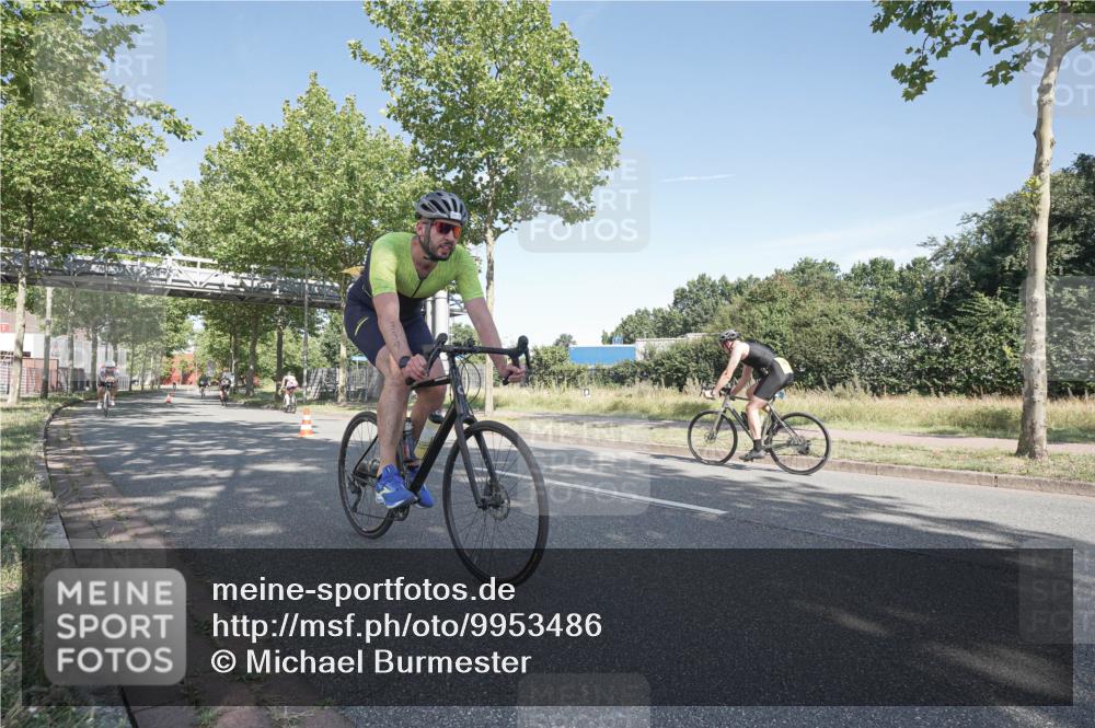 09.08.2026 - GEWOBA Citytriathlon Bremen Michael Burmester http://msf.ph/oto/9953486 09.08.2026 10:45:55 Radfahren 339, 400, 465, 478, 528 meine-sportfotos.de