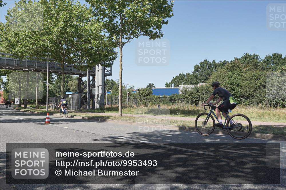 09.08.2026 - GEWOBA Citytriathlon Bremen Michael Burmester http://msf.ph/oto/9953493 09.08.2026 14:19:15 Radfahren 197, 204, 216, 223, 238, 253, 306, 335, 487 meine-sportfotos.de