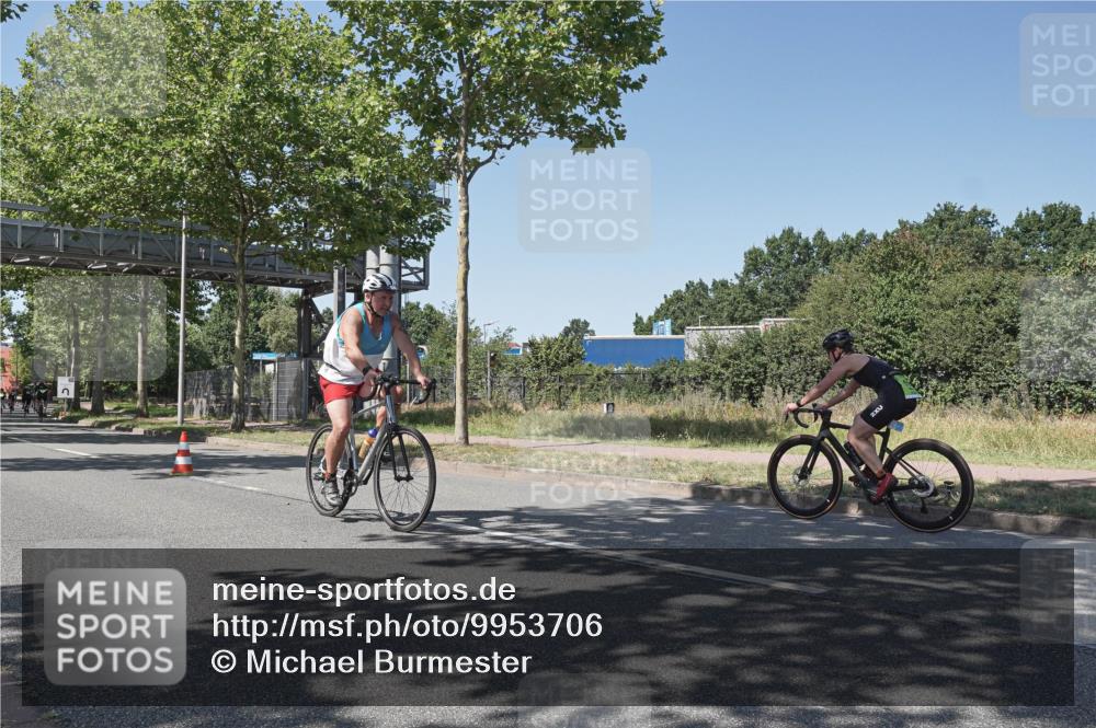 09.08.2026 - GEWOBA Citytriathlon Bremen Michael Burmester http://msf.ph/oto/9953706 09.08.2026 14:21:26 Radfahren 138, 167, 194, 299, 348, 388, 405, 412, 421, 422, 428, 440, 493, 525 meine-sportfotos.de