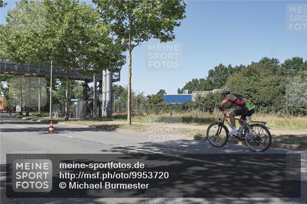 09.08.2026 - GEWOBA Citytriathlon Bremen Michael Burmester http://msf.ph/oto/9953720 09.08.2026 14:21:36 Radfahren 23, 138, 194, 195, 201, 299, 393, 421, 423, 428, 493, 525 meine-sportfotos.de