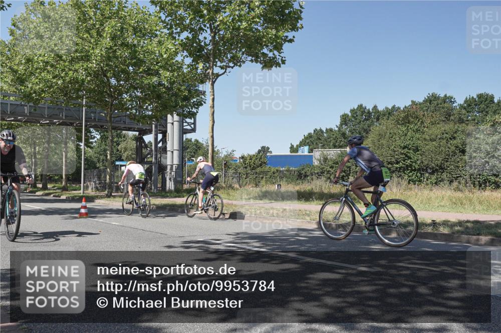 09.08.2026 - GEWOBA Citytriathlon Bremen Michael Burmester http://msf.ph/oto/9953784 09.08.2026 14:22:31 Radfahren 104, 241, 275, 389, 394, 397, 411, 413 meine-sportfotos.de