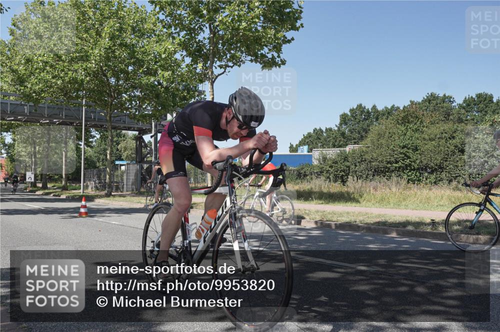 09.08.2026 - GEWOBA Citytriathlon Bremen Michael Burmester http://msf.ph/oto/9953820 09.08.2026 14:22:54 Radfahren 188, 245, 259, 298, 372, 452, 480, 486 meine-sportfotos.de