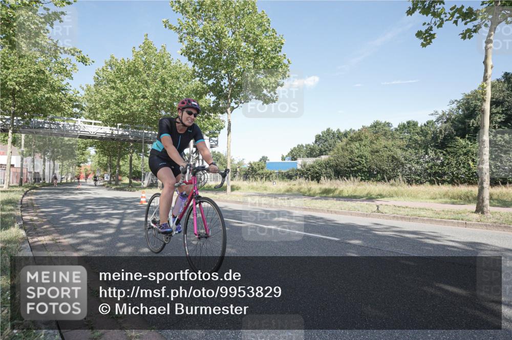 09.08.2026 - GEWOBA Citytriathlon Bremen Michael Burmester http://msf.ph/oto/9953829 09.08.2026 10:51:16 Radfahren 311, 344, 456, 500 meine-sportfotos.de