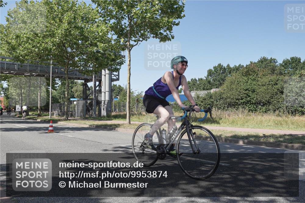 09.08.2026 - GEWOBA Citytriathlon Bremen Michael Burmester http://msf.ph/oto/9953874 09.08.2026 14:23:29 Radfahren 31, 318, 375, 379, 424, 426, 441, 463, 467 meine-sportfotos.de