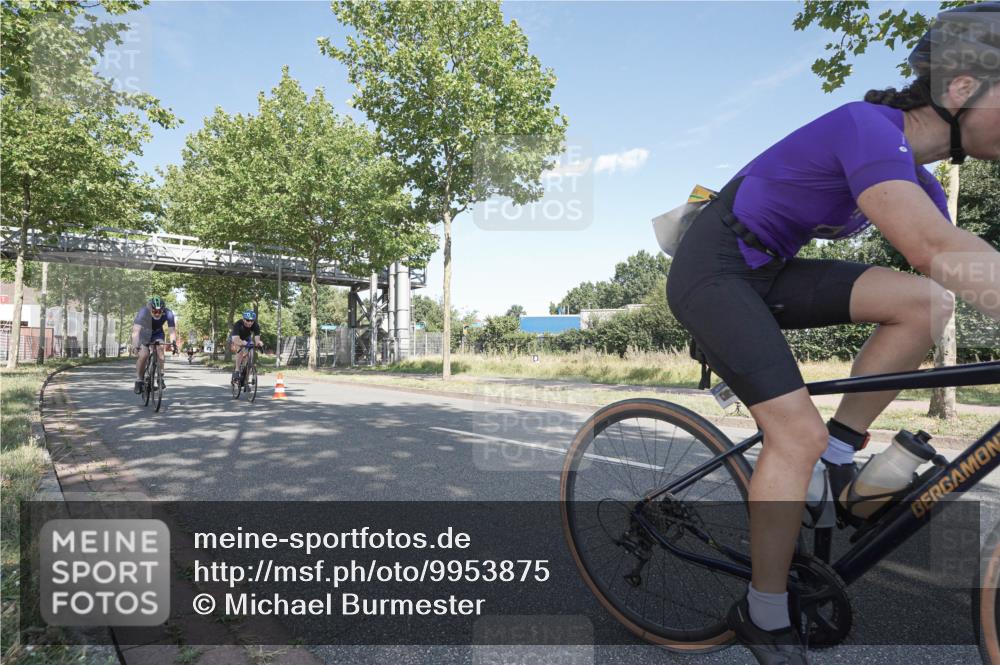 09.08.2026 - GEWOBA Citytriathlon Bremen Michael Burmester http://msf.ph/oto/9953875 09.08.2026 10:52:10 Radfahren 15, 43, 141, 374, 483, 484 meine-sportfotos.de