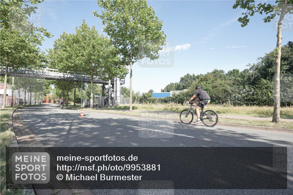 09.08.2026 - GEWOBA Citytriathlon Bremen Michael Burmester http://msf.ph/oto/9953881 09.08.2026 10:52:14 Radfahren 15, 43, 141, 374, 443, 483 meine-sportfotos.de