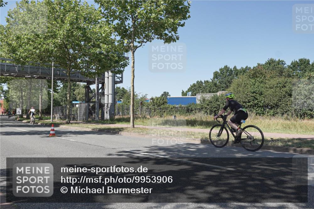 09.08.2026 - GEWOBA Citytriathlon Bremen Michael Burmester http://msf.ph/oto/9953906 09.08.2026 14:23:53 Radfahren 246, 248, 430, 435, 465, 471, 472, 478, 489, 494, 516 meine-sportfotos.de