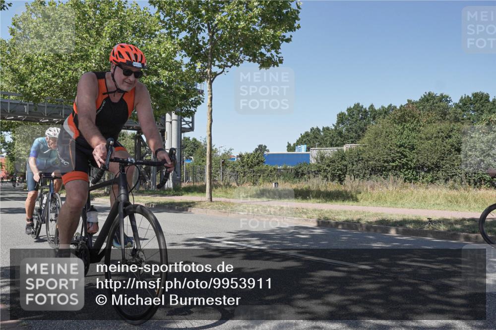 09.08.2026 - GEWOBA Citytriathlon Bremen Michael Burmester http://msf.ph/oto/9953911 09.08.2026 14:24:04 Radfahren 55, 246, 315, 430, 465, 468, 471, 472, 478 meine-sportfotos.de