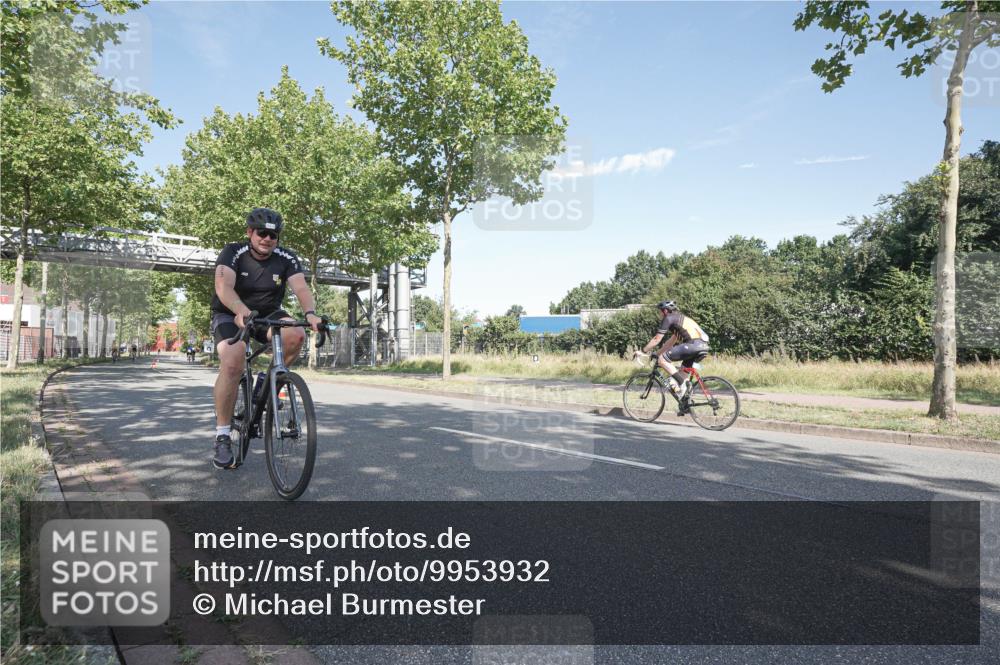 09.08.2026 - GEWOBA Citytriathlon Bremen Michael Burmester http://msf.ph/oto/9953932 09.08.2026 10:53:06 Radfahren 23, 29, 175, 233, 241, 353 meine-sportfotos.de