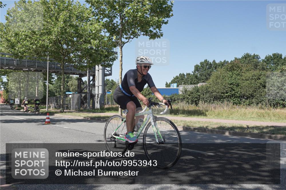 09.08.2026 - GEWOBA Citytriathlon Bremen Michael Burmester http://msf.ph/oto/9953943 09.08.2026 14:24:27 Radfahren 160, 367, 436, 451, 483, 488, 495, 505 meine-sportfotos.de