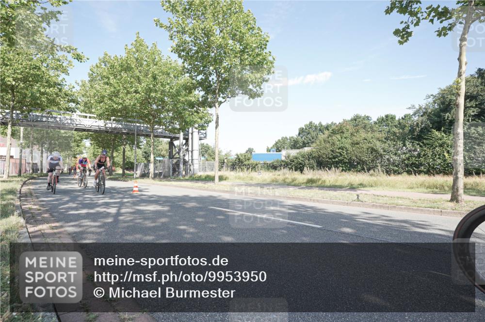 09.08.2026 - GEWOBA Citytriathlon Bremen Michael Burmester http://msf.ph/oto/9953950 09.08.2026 10:53:26 Radfahren 3, 19, 21, 107, 139, 151, 179, 423, 439, 461, 474, 477, 495, 522 meine-sportfotos.de