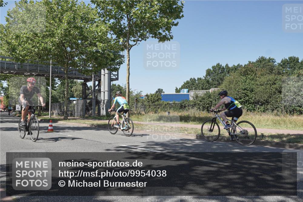 09.08.2026 - GEWOBA Citytriathlon Bremen Michael Burmester http://msf.ph/oto/9954038 09.08.2026 14:25:51 Radfahren 78, 140, 184, 185, 189, 387, 445, 464 meine-sportfotos.de