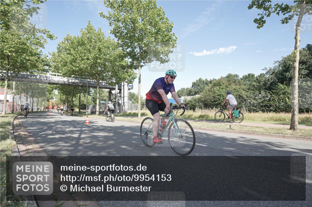 09.08.2026 - GEWOBA Citytriathlon Bremen Michael Burmester http://msf.ph/oto/9954153 09.08.2026 10:56:05 Radfahren 41, 89, 109, 155, 211, 487, 491 meine-sportfotos.de