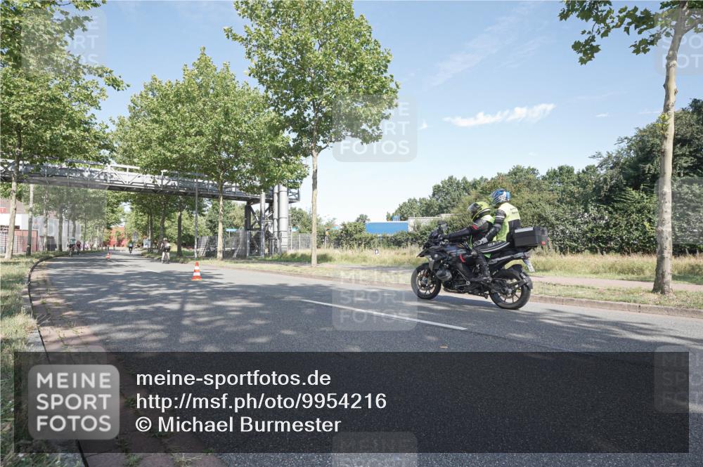 09.08.2026 - GEWOBA Citytriathlon Bremen Michael Burmester http://msf.ph/oto/9954216 09.08.2026 10:57:09 Radfahren 35, 85, 243, 361, 399, 460 meine-sportfotos.de