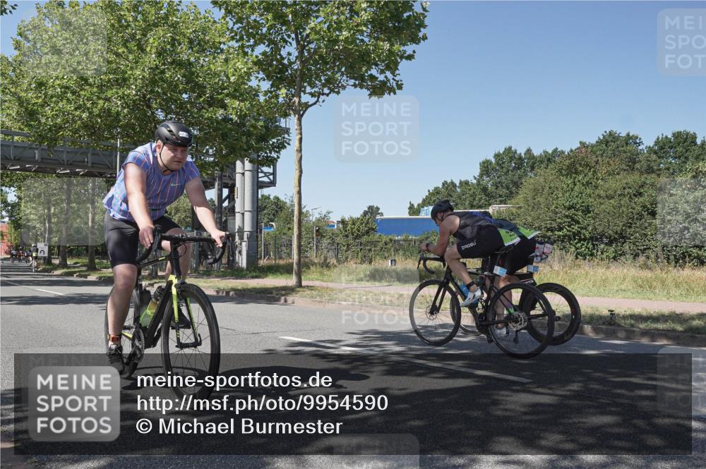 09.08.2026 - GEWOBA Citytriathlon Bremen Michael Burmester http://msf.ph/oto/9954590 09.08.2026 14:34:24 Radfahren 12, 69, 95, 211, 429, 455 meine-sportfotos.de