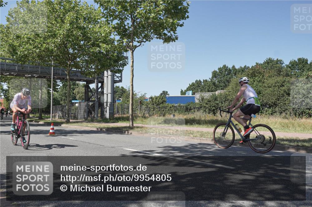 09.08.2026 - GEWOBA Citytriathlon Bremen Michael Burmester http://msf.ph/oto/9954805 09.08.2026 14:36:52 Radfahren 65, 89, 110, 122, 312, 337, 377, 523 meine-sportfotos.de