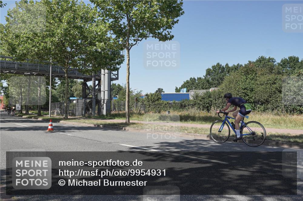 09.08.2026 - GEWOBA Citytriathlon Bremen Michael Burmester http://msf.ph/oto/9954931 09.08.2026 14:38:00 Radfahren 193, 202, 221, 266, 280, 292, 293, 306, 319, 335, 341, 344, 398, 400, 410, 434, 450, 454, 485, 521, 522 meine-sportfotos.de