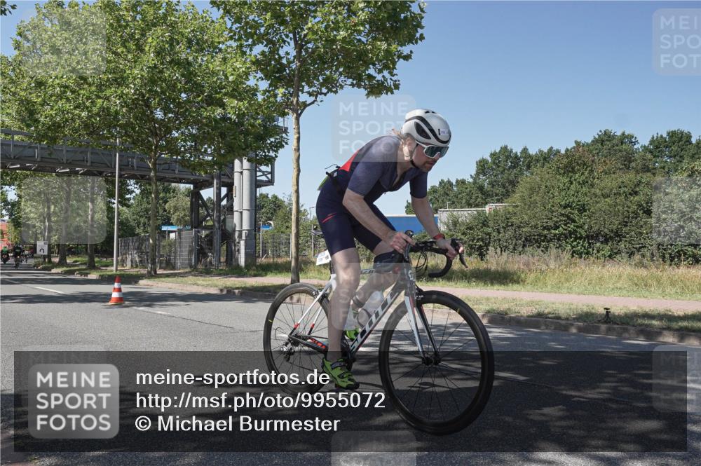 09.08.2026 - GEWOBA Citytriathlon Bremen Michael Burmester http://msf.ph/oto/9955072 09.08.2026 14:39:54 Radfahren 234, 258, 391, 393, 413, 423, 479 meine-sportfotos.de