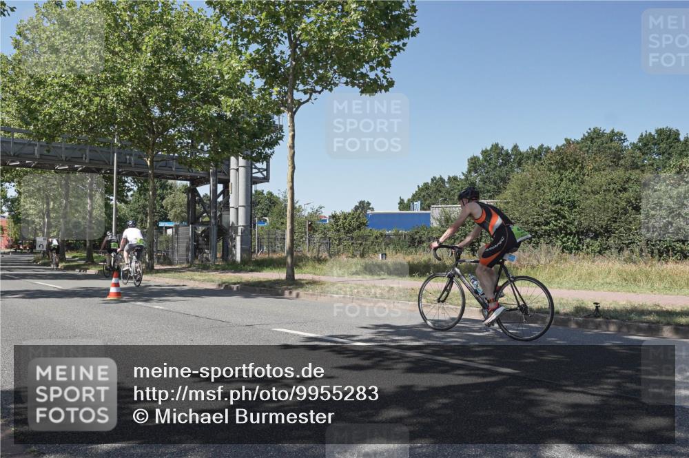 09.08.2026 - GEWOBA Citytriathlon Bremen Michael Burmester http://msf.ph/oto/9955283 09.08.2026 14:42:36 Radfahren 195, 233, 268, 281, 421 meine-sportfotos.de