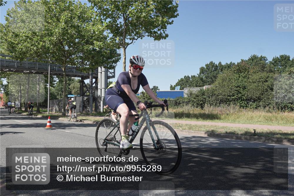 09.08.2026 - GEWOBA Citytriathlon Bremen Michael Burmester http://msf.ph/oto/9955289 09.08.2026 14:42:38 Radfahren 195, 233, 268, 281, 421 meine-sportfotos.de