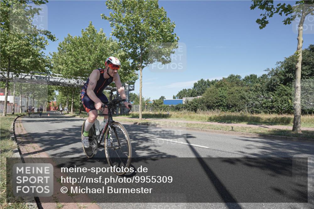 09.08.2026 - GEWOBA Citytriathlon Bremen Michael Burmester http://msf.ph/oto/9955309 09.08.2026 12:17:59 Radfahren 672, 739, 769, 781, 808, 869, 901, 981, 1118, 1126, 1146, 1147 meine-sportfotos.de