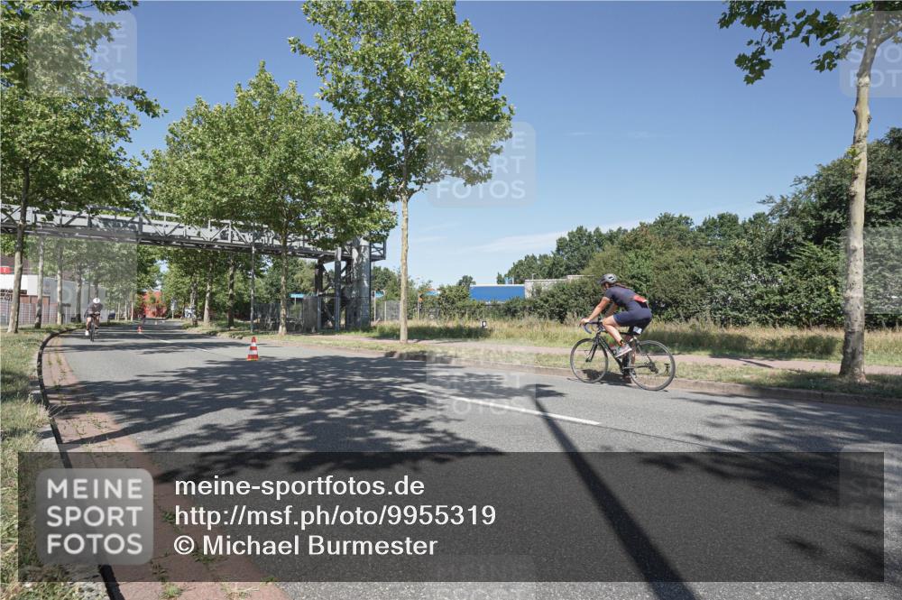 09.08.2026 - GEWOBA Citytriathlon Bremen Michael Burmester http://msf.ph/oto/9955319 09.08.2026 12:18:13 Radfahren 781, 826, 869, 1118, 1146 meine-sportfotos.de