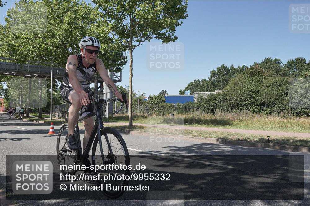 09.08.2026 - GEWOBA Citytriathlon Bremen Michael Burmester http://msf.ph/oto/9955332 09.08.2026 14:43:28 Radfahren 194, 275, 361, 432, 436, 463, 494 meine-sportfotos.de