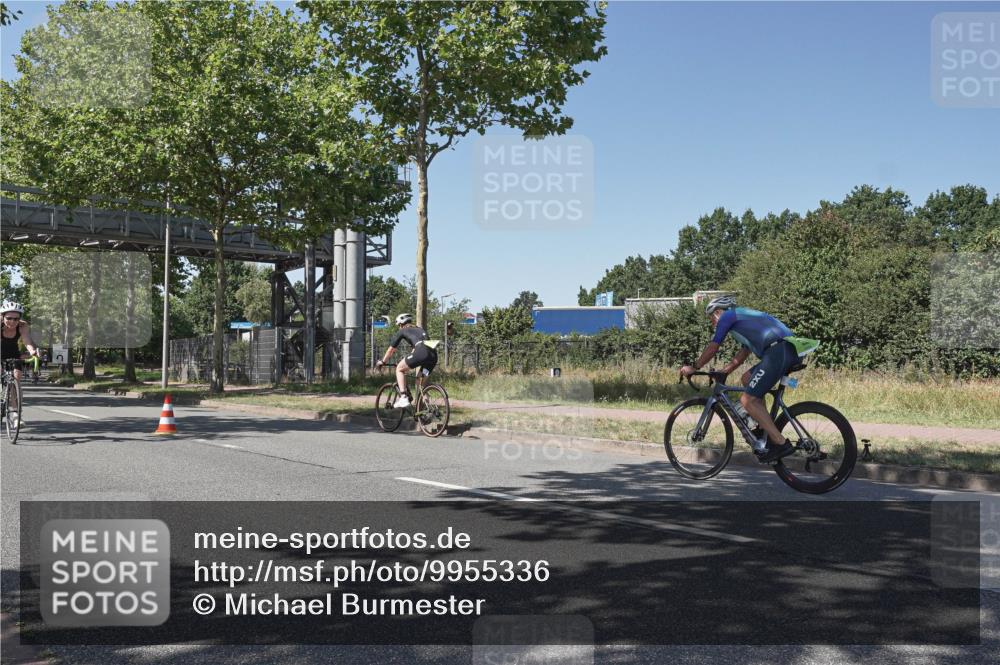 09.08.2026 - GEWOBA Citytriathlon Bremen Michael Burmester http://msf.ph/oto/9955336 09.08.2026 14:43:30 Radfahren 194, 198, 275, 361, 432, 436, 463, 489, 494 meine-sportfotos.de