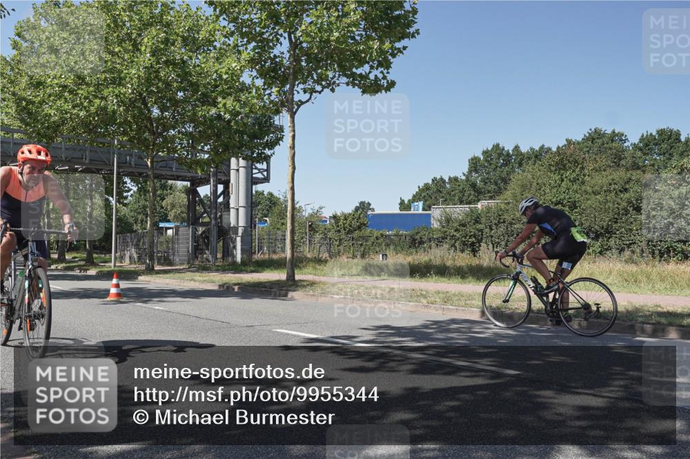 09.08.2026 - GEWOBA Citytriathlon Bremen Michael Burmester http://msf.ph/oto/9955344 09.08.2026 14:43:34 Radfahren 194, 198, 275, 361, 432, 436, 452, 463, 489, 494 meine-sportfotos.de