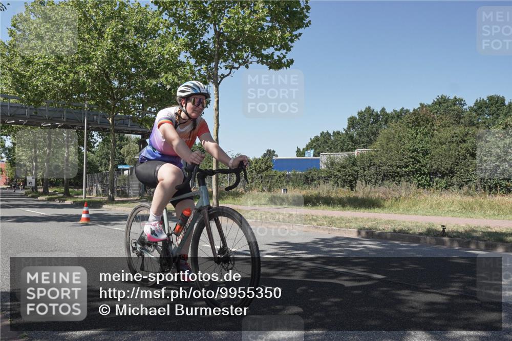 09.08.2026 - GEWOBA Citytriathlon Bremen Michael Burmester http://msf.ph/oto/9955350 09.08.2026 14:43:43 Radfahren 198, 275, 452, 489, 494, 516 meine-sportfotos.de