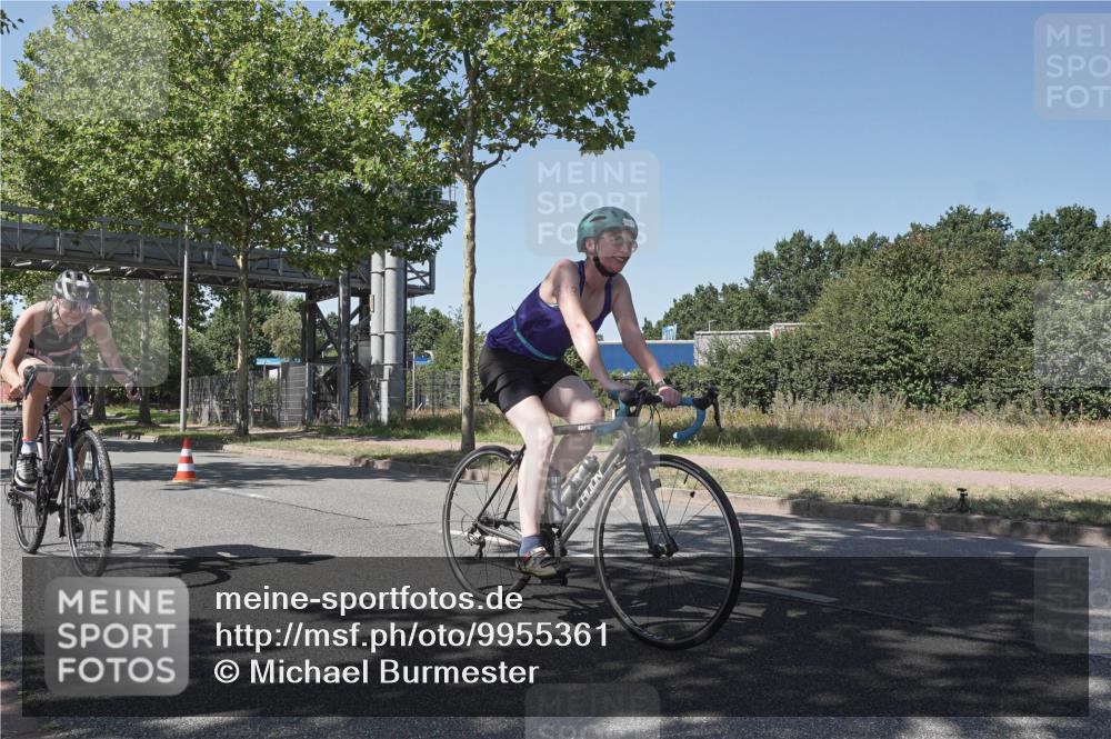 09.08.2026 - GEWOBA Citytriathlon Bremen Michael Burmester http://msf.ph/oto/9955361 09.08.2026 14:44:12 Radfahren 107, 209, 241, 303, 318, 502 meine-sportfotos.de