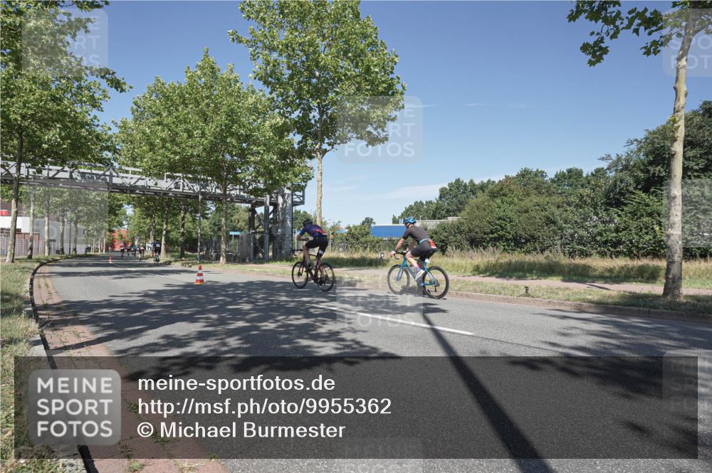 09.08.2026 - GEWOBA Citytriathlon Bremen Michael Burmester http://msf.ph/oto/9955362 09.08.2026 12:18:48 Radfahren 756, 1119 meine-sportfotos.de