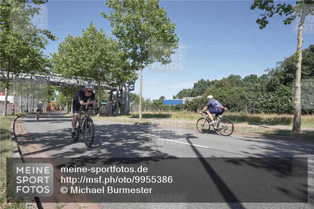 09.08.2026 - GEWOBA Citytriathlon Bremen Michael Burmester http://msf.ph/oto/9955386 09.08.2026 12:19:13 Radfahren 557, 569, 624, 727, 749, 886, 1009, 1120 meine-sportfotos.de
