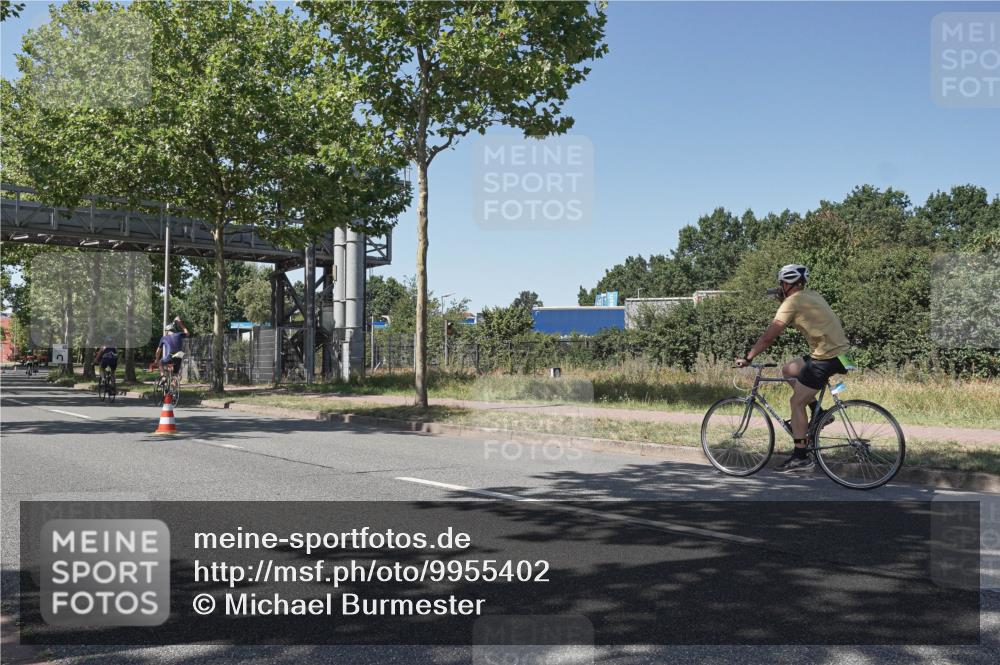 09.08.2026 - GEWOBA Citytriathlon Bremen Michael Burmester http://msf.ph/oto/9955402 09.08.2026 14:45:02 Radfahren  meine-sportfotos.de