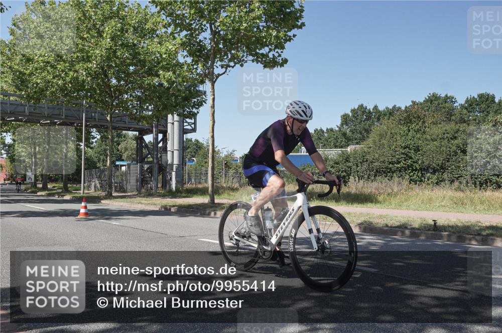 09.08.2026 - GEWOBA Citytriathlon Bremen Michael Burmester http://msf.ph/oto/9955414 09.08.2026 14:45:25 Radfahren 166, 219, 296, 380, 474, 476, 499, 514 meine-sportfotos.de