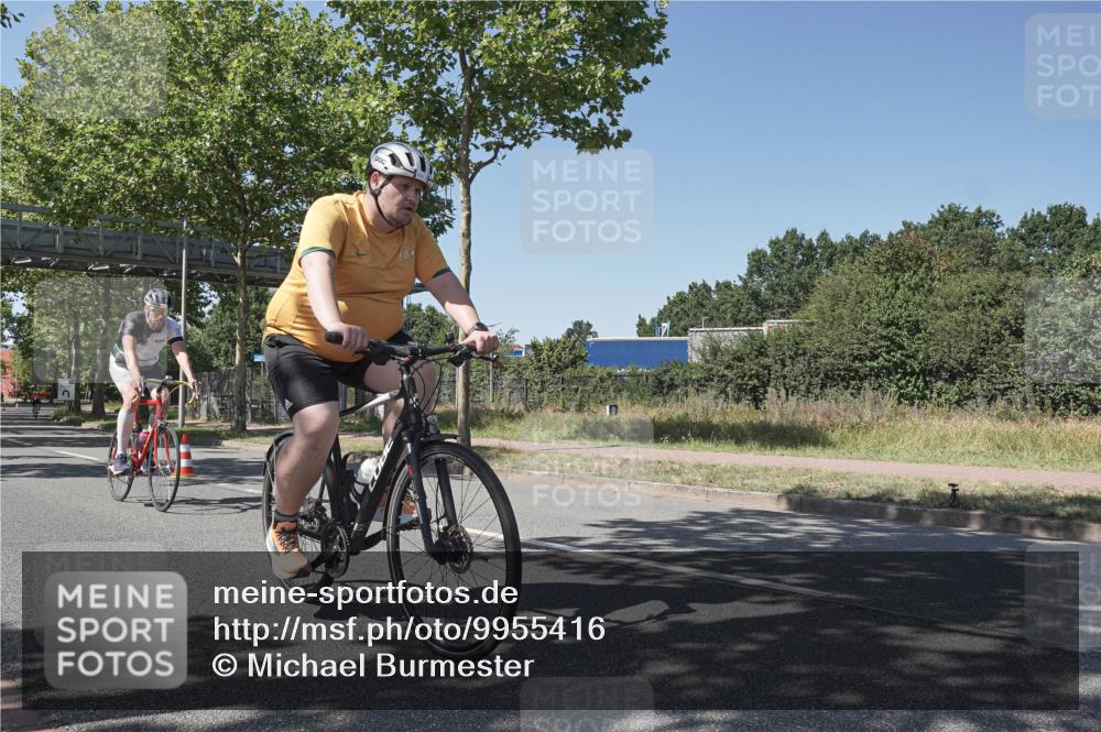 09.08.2026 - GEWOBA Citytriathlon Bremen Michael Burmester http://msf.ph/oto/9955416 09.08.2026 14:45:27 Radfahren 166, 219, 296, 380, 474, 476, 499, 514 meine-sportfotos.de