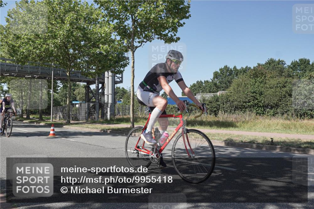 09.08.2026 - GEWOBA Citytriathlon Bremen Michael Burmester http://msf.ph/oto/9955418 09.08.2026 14:45:28 Radfahren 166, 219, 296, 380, 474, 476, 499, 514 meine-sportfotos.de