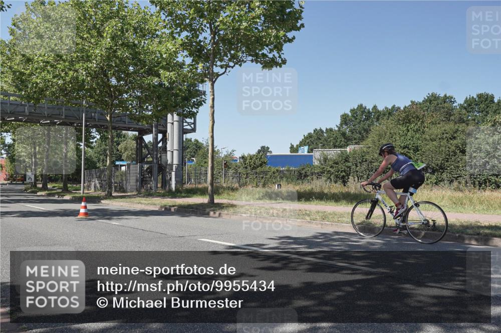 09.08.2026 - GEWOBA Citytriathlon Bremen Michael Burmester http://msf.ph/oto/9955434 09.08.2026 14:45:50 Radfahren 248, 367, 451, 460, 465, 496, 505, 524 meine-sportfotos.de