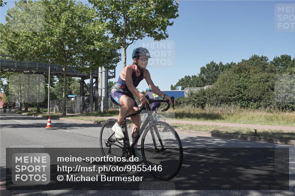 09.08.2026 - GEWOBA Citytriathlon Bremen Michael Burmester http://msf.ph/oto/9955446 09.08.2026 14:45:57 Radfahren 246, 248, 332, 367, 451, 465, 496, 524 meine-sportfotos.de