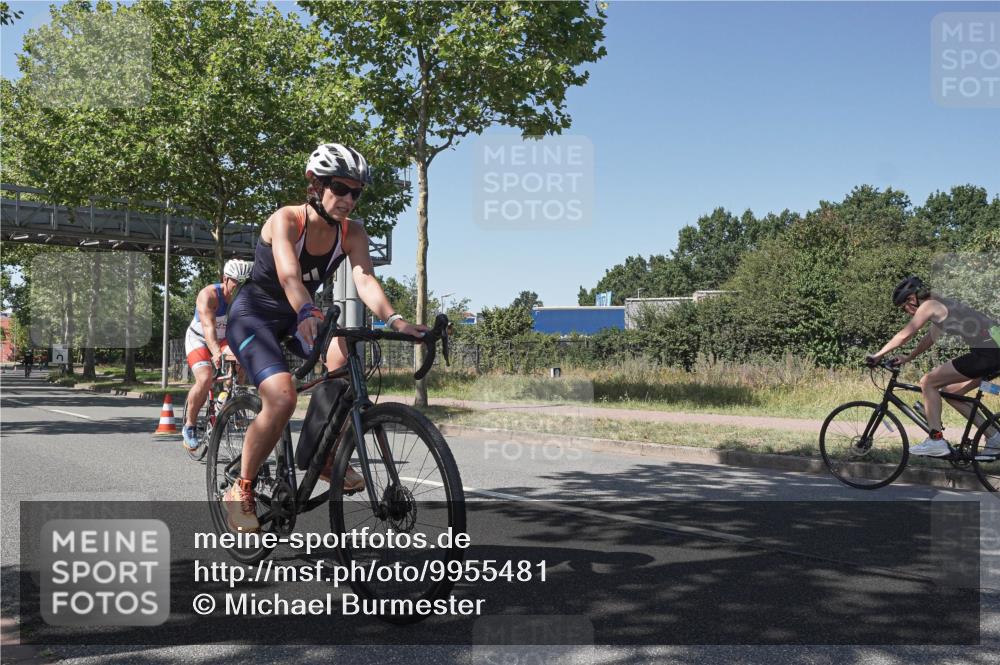 09.08.2026 - GEWOBA Citytriathlon Bremen Michael Burmester http://msf.ph/oto/9955481 09.08.2026 14:46:54 Radfahren 392, 414, 447, 464, 483, 488, 497, 506 meine-sportfotos.de