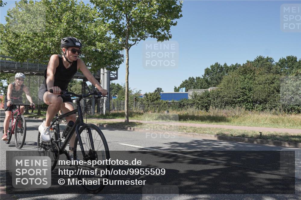 09.08.2026 - GEWOBA Citytriathlon Bremen Michael Burmester http://msf.ph/oto/9955509 09.08.2026 14:47:55 Radfahren 366, 491, 492 meine-sportfotos.de