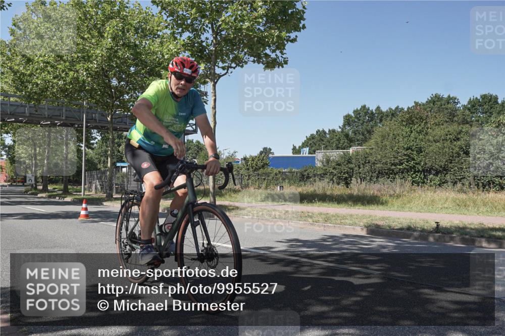 09.08.2026 - GEWOBA Citytriathlon Bremen Michael Burmester http://msf.ph/oto/9955527 09.08.2026 14:48:51 Radfahren 315, 443, 475, 518 meine-sportfotos.de