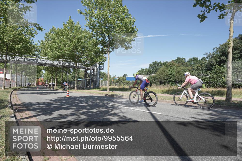 09.08.2026 - GEWOBA Citytriathlon Bremen Michael Burmester http://msf.ph/oto/9955564 09.08.2026 12:21:08 Radfahren 560, 562, 628, 637, 639, 644, 668, 678, 912, 968, 979, 1110, 1115, 1132 meine-sportfotos.de