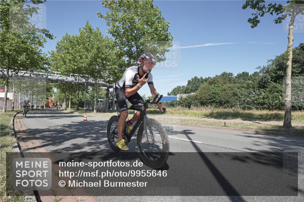 09.08.2026 - GEWOBA Citytriathlon Bremen Michael Burmester http://msf.ph/oto/9955646 09.08.2026 12:22:54 Radfahren 664, 699, 783, 800, 915, 933, 940, 945, 966, 1012, 1108 meine-sportfotos.de
