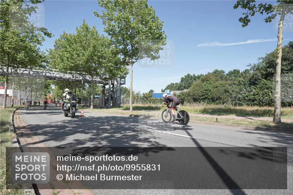 09.08.2026 - GEWOBA Citytriathlon Bremen Michael Burmester http://msf.ph/oto/9955831 09.08.2026 12:27:26 Radfahren 587, 597, 630, 669, 712, 714, 732, 881 meine-sportfotos.de