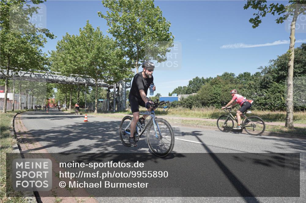 09.08.2026 - GEWOBA Citytriathlon Bremen Michael Burmester http://msf.ph/oto/9955890 09.08.2026 12:28:45 Radfahren 556, 610, 619, 652, 658, 691, 698, 703, 719, 764, 795, 843, 969 meine-sportfotos.de