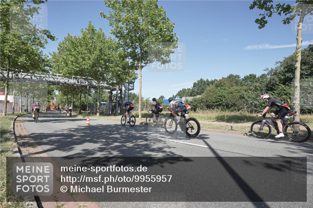 09.08.2026 - GEWOBA Citytriathlon Bremen Michael Burmester http://msf.ph/oto/9955957 09.08.2026 12:30:26 Radfahren 544, 591, 605, 677, 683, 746, 747, 959, 993, 1116, 1117, 1149 meine-sportfotos.de
