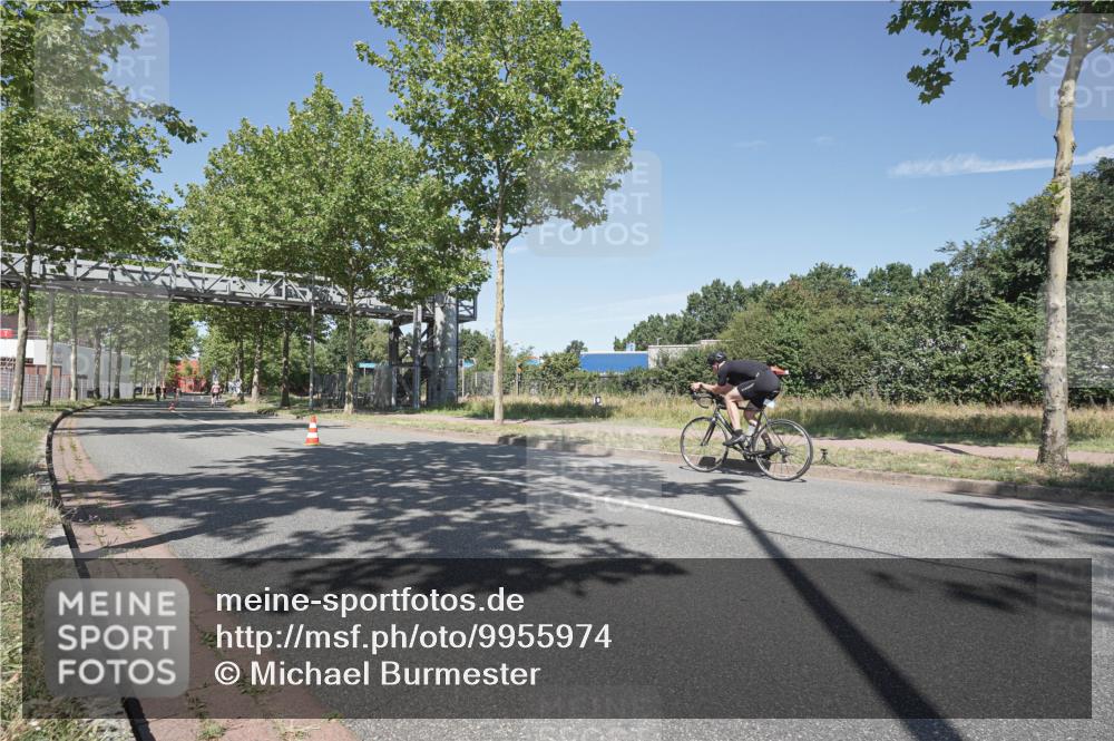 09.08.2026 - GEWOBA Citytriathlon Bremen Michael Burmester http://msf.ph/oto/9955974 09.08.2026 12:30:53 Radfahren 547, 662, 824, 882, 946 meine-sportfotos.de
