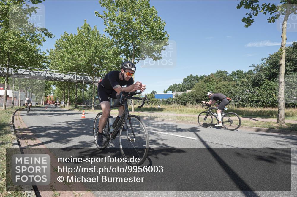 09.08.2026 - GEWOBA Citytriathlon Bremen Michael Burmester http://msf.ph/oto/9956003 09.08.2026 12:31:39 Radfahren 561, 606, 613, 647 meine-sportfotos.de