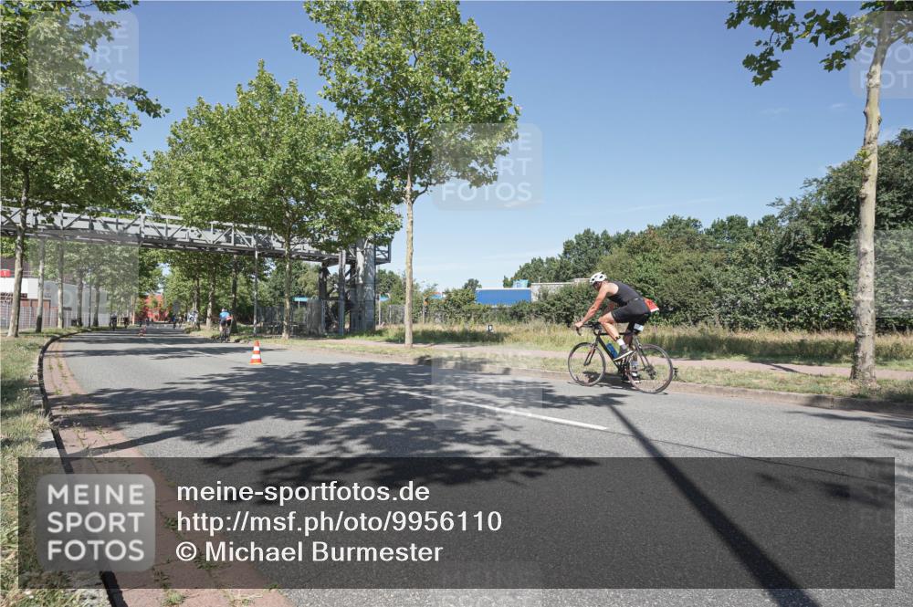 09.08.2026 - GEWOBA Citytriathlon Bremen Michael Burmester http://msf.ph/oto/9956110 09.08.2026 12:34:59 Radfahren 555, 557, 574, 624, 638, 756, 807, 1145 meine-sportfotos.de